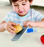 Hape - Hape Set Pentru Curatat Si Taiat Legume - imagine 3