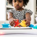 Baby Einstein -  Masuta de activitati Curiosity Table - imagine 5