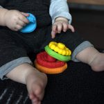 Baby Einstein - Jucarie multisenzoriala si de dentitie Stacking Teether - imagine 4
