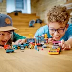 LEGO - Lego City Service Pentru Personalizarea Masinilor 60389 - imagine 2